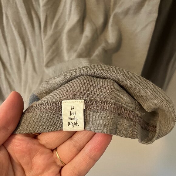 Ibex Wool Mens Large 1/4 Zip Base Layer Gorpcore Layer Merino Long Hiking L grey - Picture 5 of 6